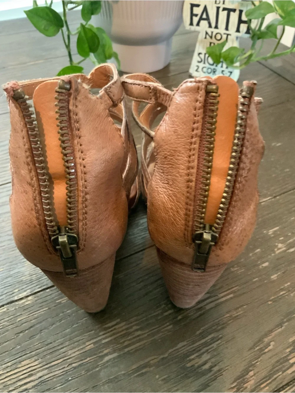 Steve Madden Brown Leather Strappy Wedges 6.5